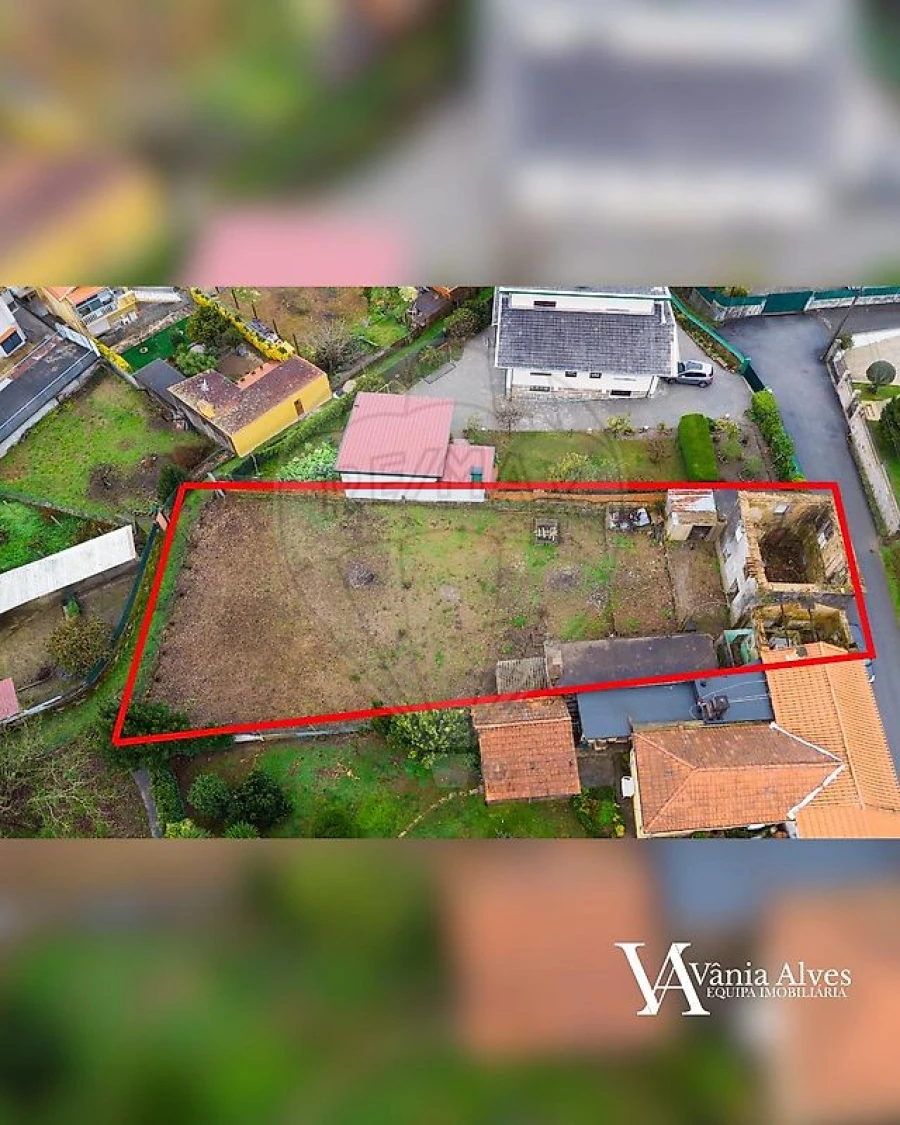 Moradia T4 para Venda em O. Azeméis, Riba-Ul, Ul, Macinhata Seixa, Madail Foto 9