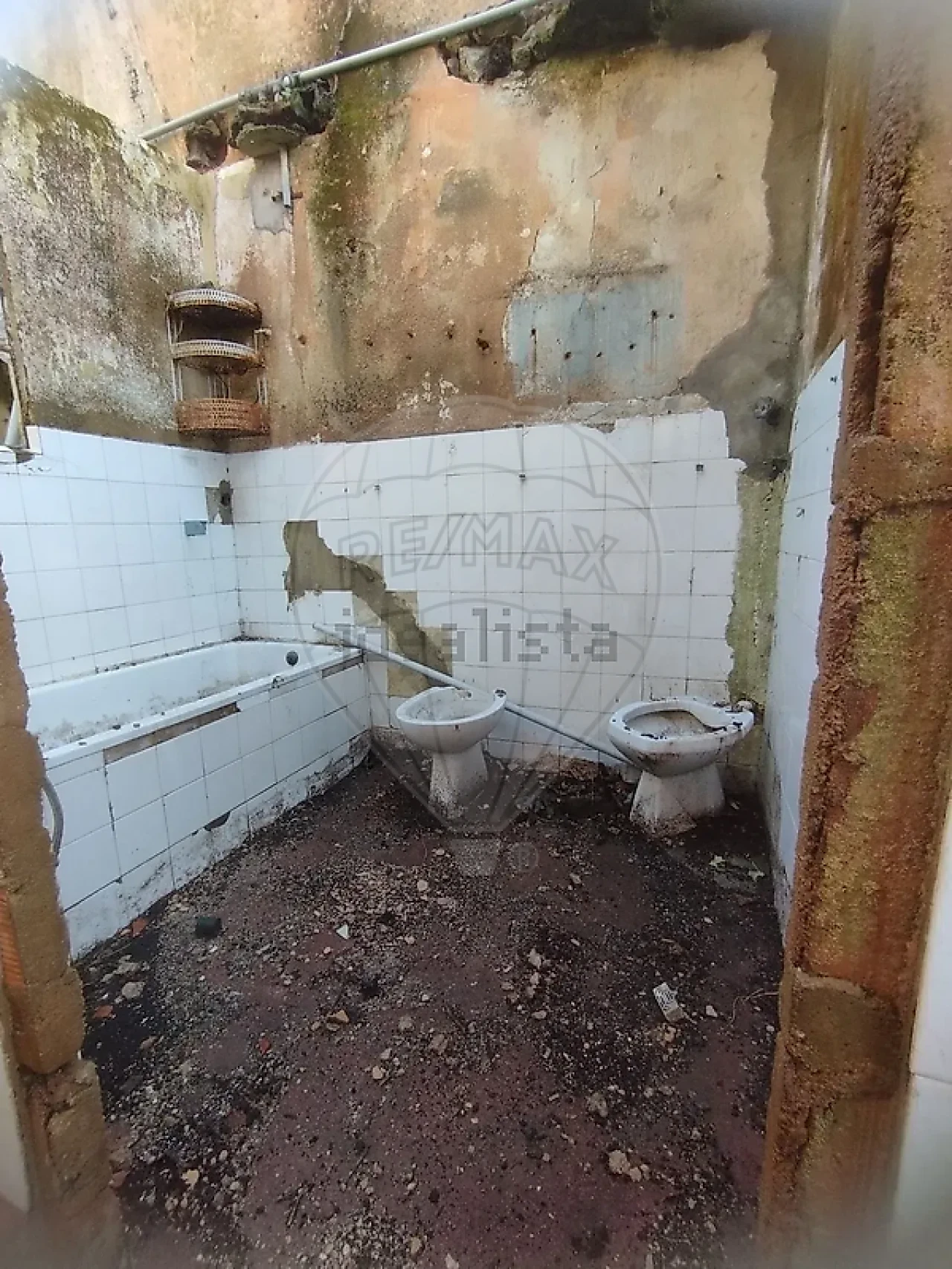 Moradia T4 para Venda em O. Azeméis, Riba-Ul, Ul, Macinhata Seixa, Madail Foto 6