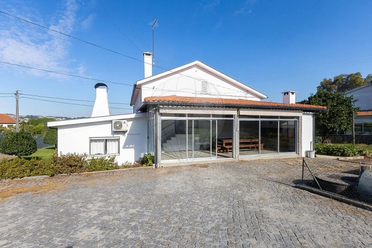 Moradia T4 para Arrendamento em Vila Nova de Famalicão e Calendário Foto 5