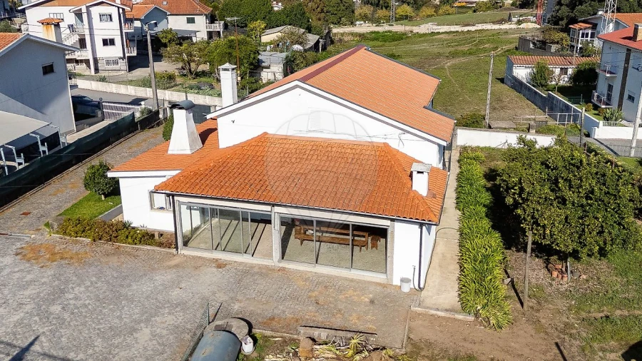 Moradia T4 para Arrendamento em Vila Nova de Famalicão e Calendário Foto 4