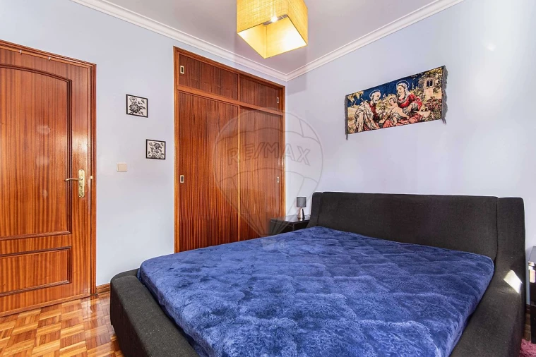 Apartamento T2 para Venda em Vialonga Foto 12