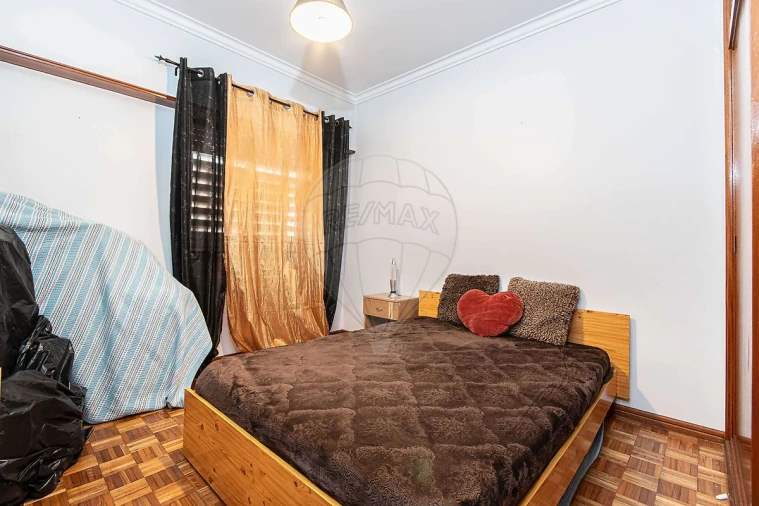 Apartamento T2 para Venda em Vialonga Foto 14