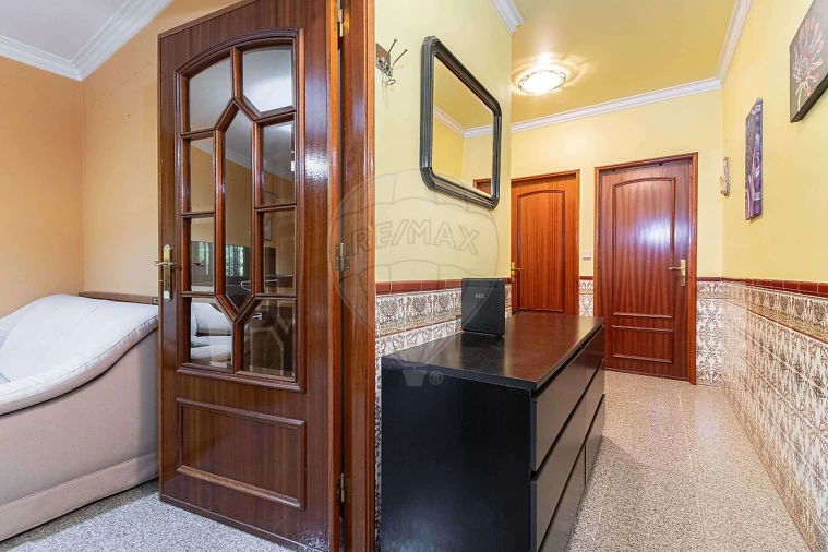 Apartamento T2 para Venda em Vialonga Foto 10