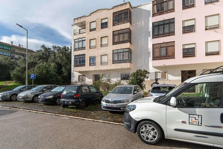 Apartamento T2 para Venda em Vialonga Foto 18