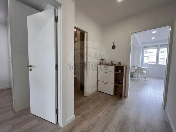 Apartamento T2 para Arrendamento em Falagueira-Venda Nova Foto 4