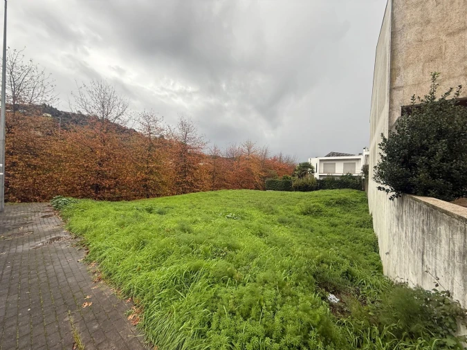 Terreno para Venda em Gualtar Foto 4