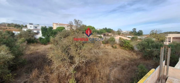Moradia T4 para Venda em Ferragudo