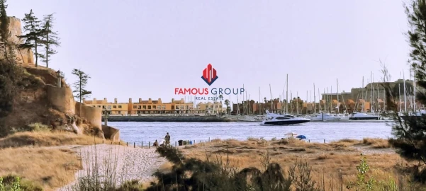 Moradia T4 para Venda em Ferragudo