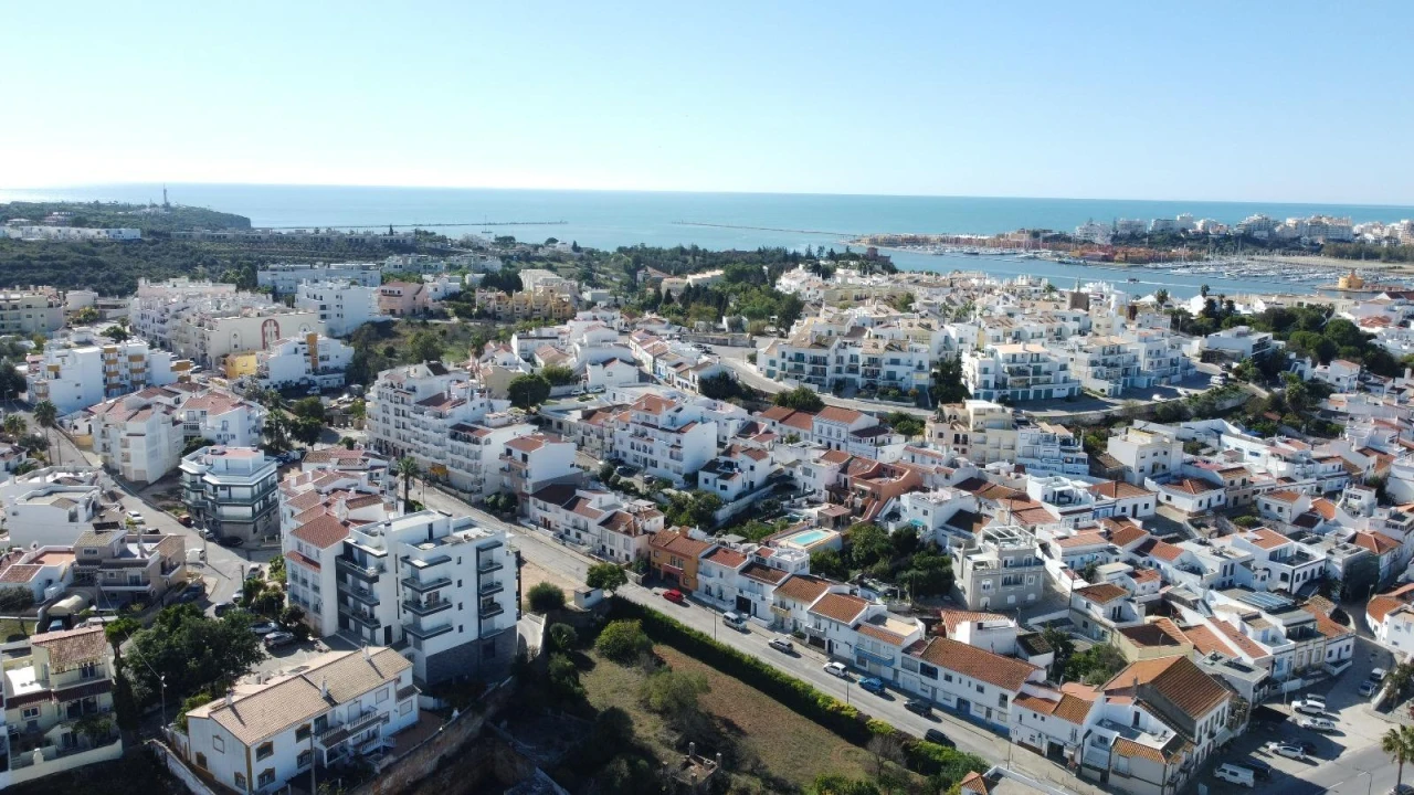 Moradia T4 para Venda em Ferragudo Foto 23