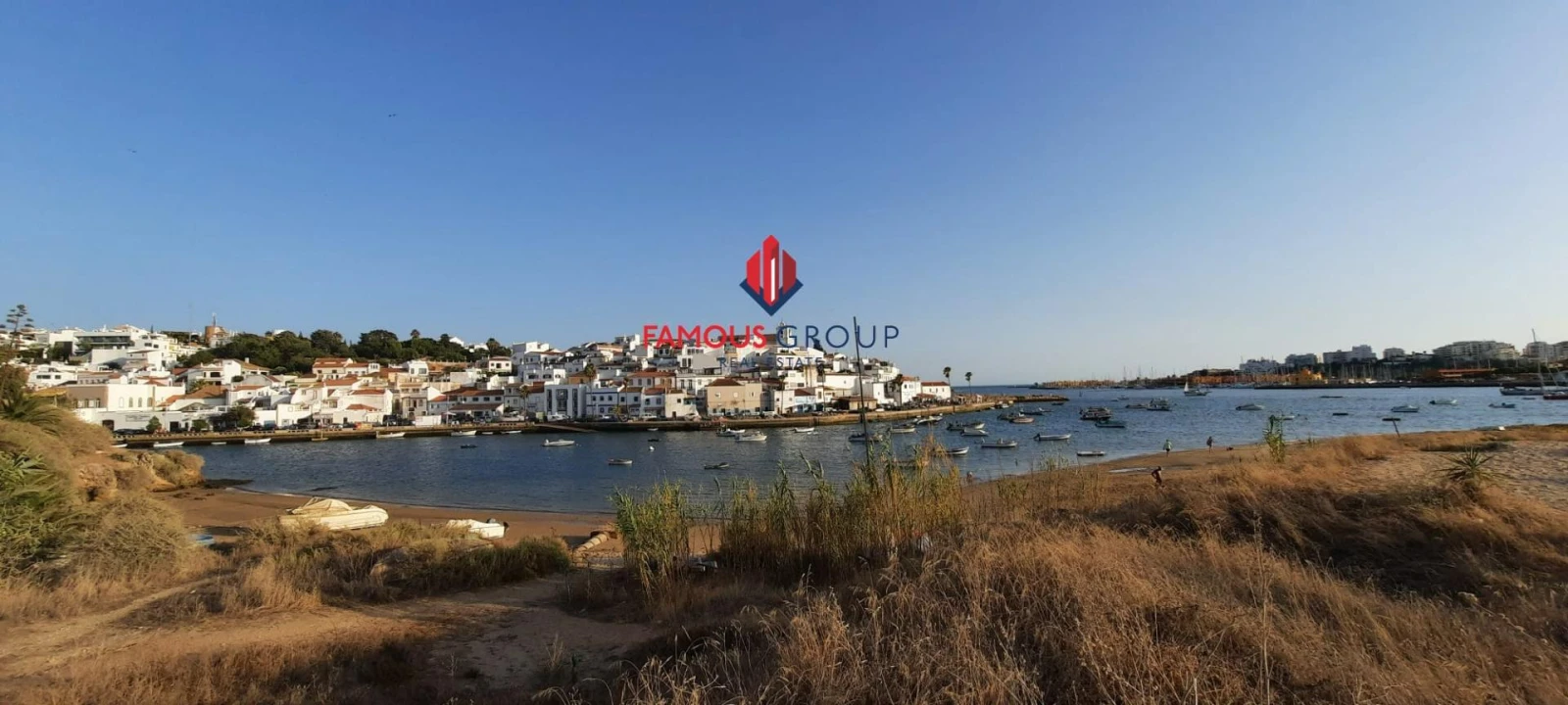 Moradia T4 para Venda em Ferragudo Foto 28