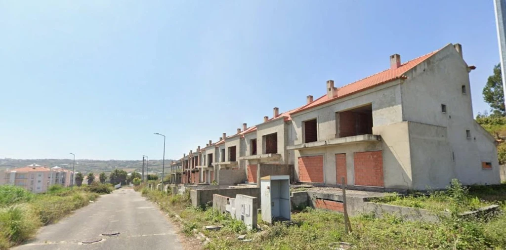 Terreno para Venda em Lourinhã e Atalaia Foto 1