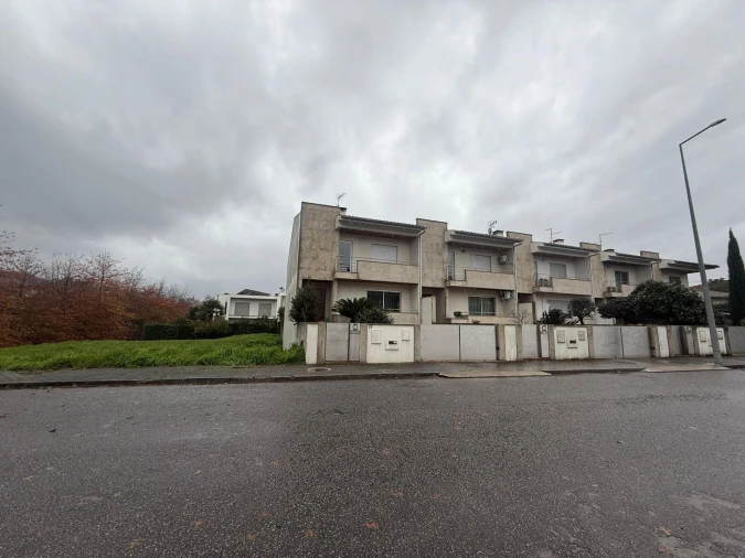 Terreno para Venda em Gualtar Foto 13