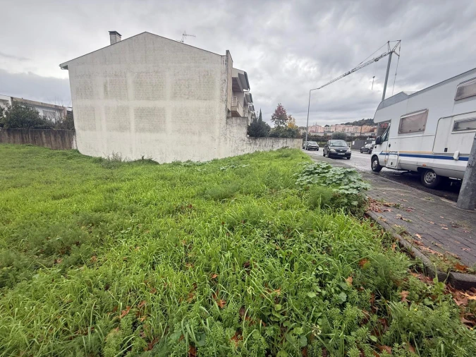 Terreno para Venda em Gualtar Foto 8