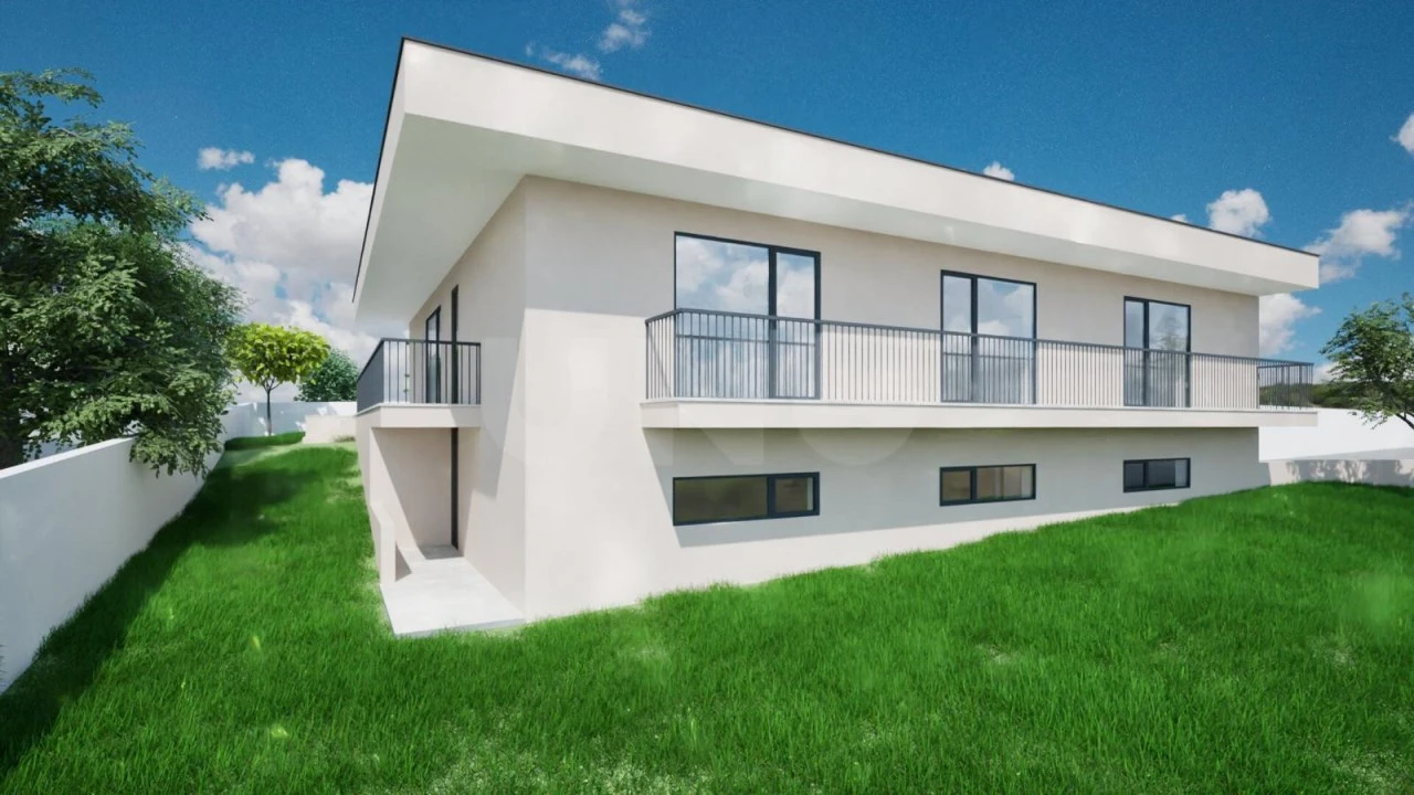 Moradia T3 para Venda em Nadadouro Foto 3