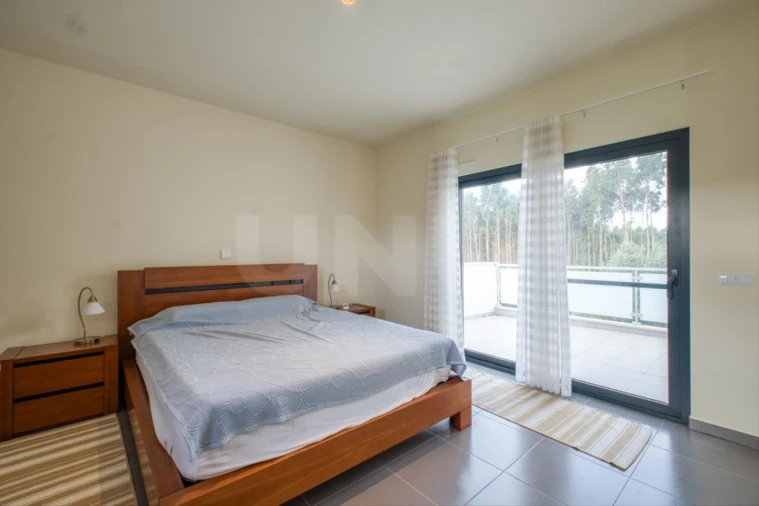 Moradia T4 para Venda em Nadadouro Foto 24