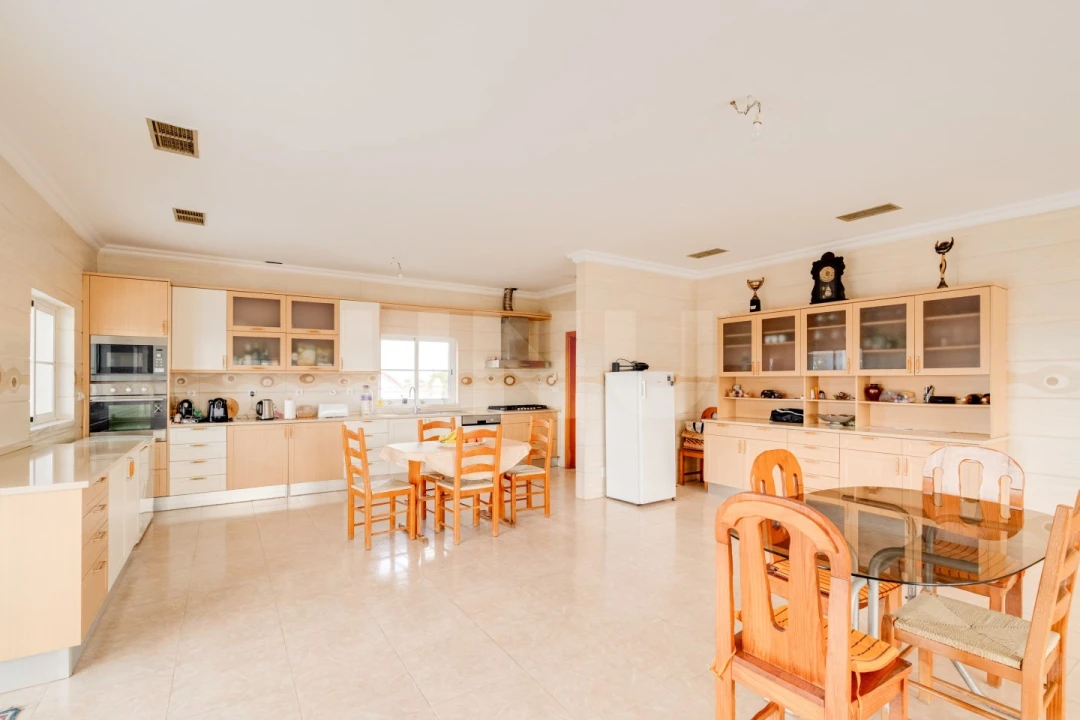 Quinta T9 para Venda em Vila Nova da Baronia Foto 28