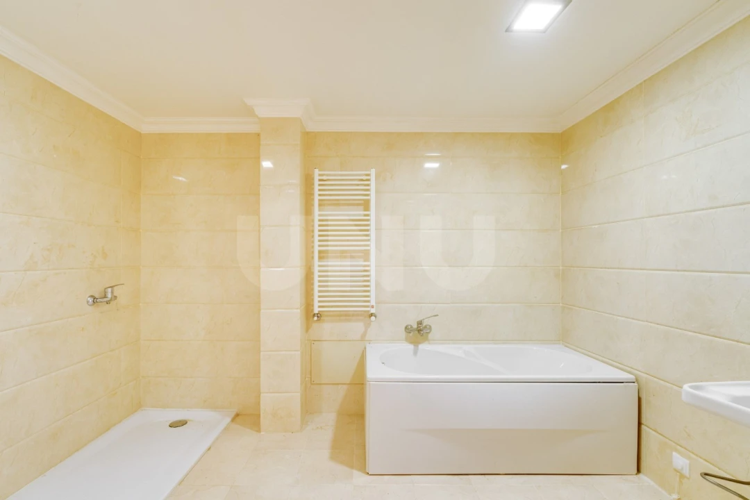 Quinta T9 para Venda em Vila Nova da Baronia Foto 33