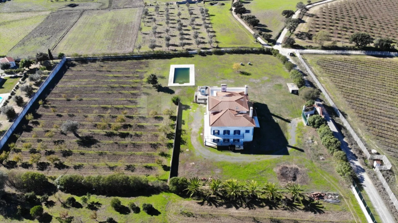 Quinta T9 para Venda em Vila Nova da Baronia Foto 4