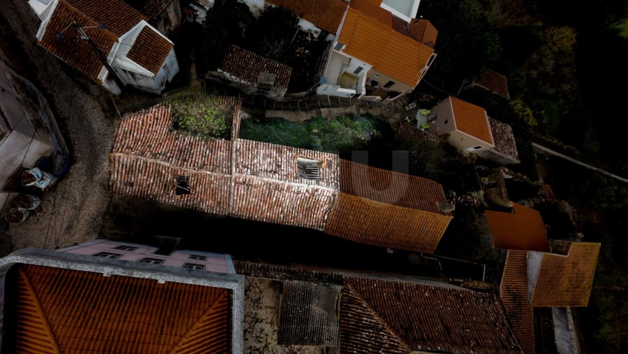 Terreno para Venda em Santa Maria, São Pedro e Sobral da Lagoa Foto 2