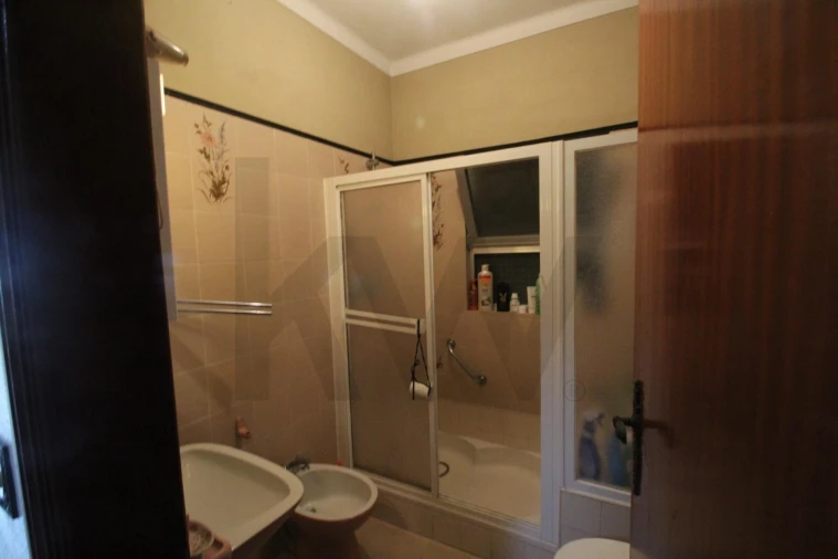 Moradia T4 para Venda em Paião Foto 27