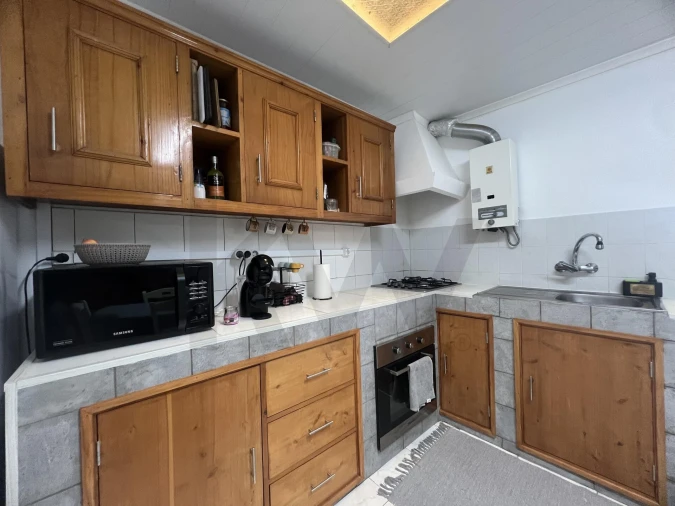 Moradia T1 para Venda em Ribeirinha Foto 6