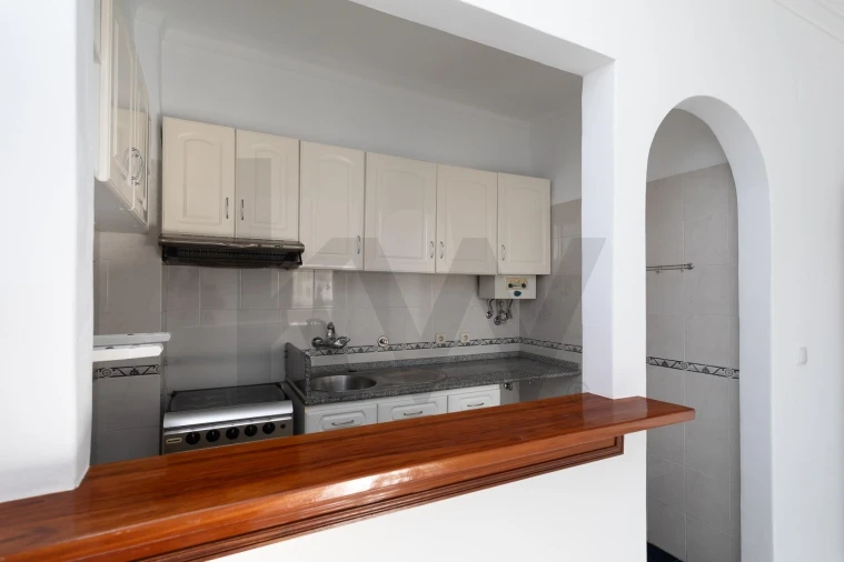 Apartamento T1 para Venda em Costa da Caparica Foto 13