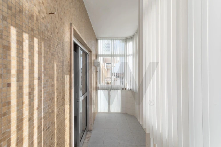 Apartamento T1 para Venda em Costa da Caparica Foto 17