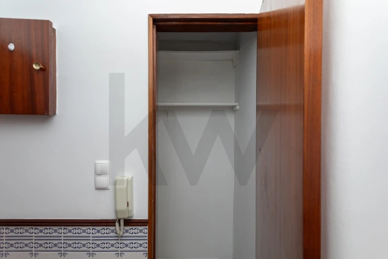 Apartamento T1 para Venda em Costa da Caparica Foto 29