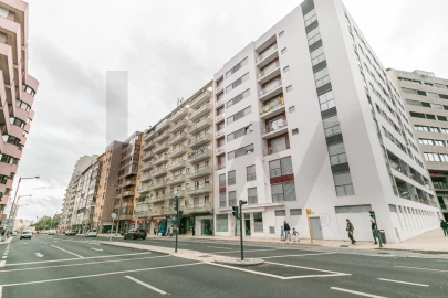 Apartamento T2 para Venda em São Domingos de Benfica