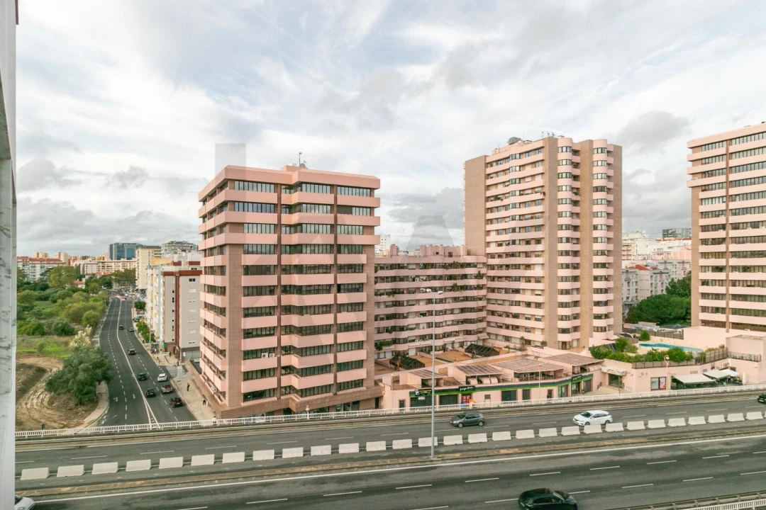 Apartamento T2 para Venda em São Domingos de Benfica Foto 23