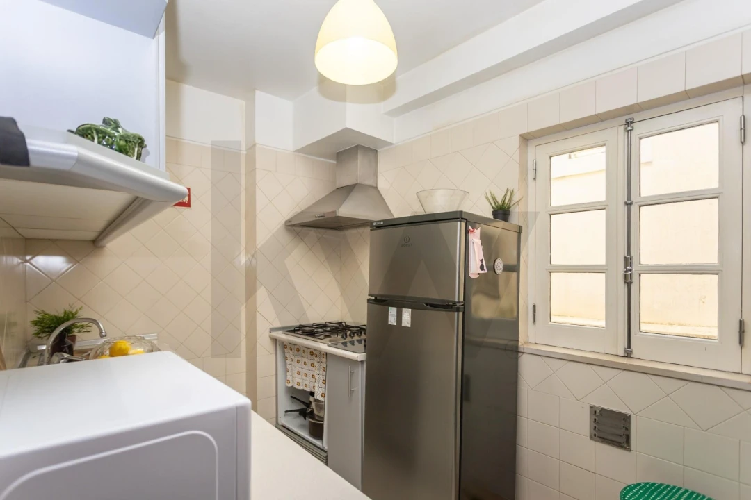 Apartamento T1 para Venda em Misericórdia Foto 10