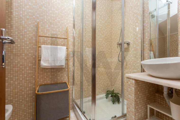 Apartamento T1 para Venda em Misericórdia Foto 32