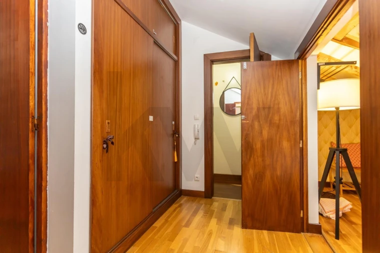 Apartamento T1 para Venda em Misericórdia Foto 26