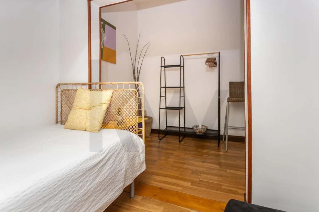 Apartamento T1 para Venda em Misericórdia Foto 24