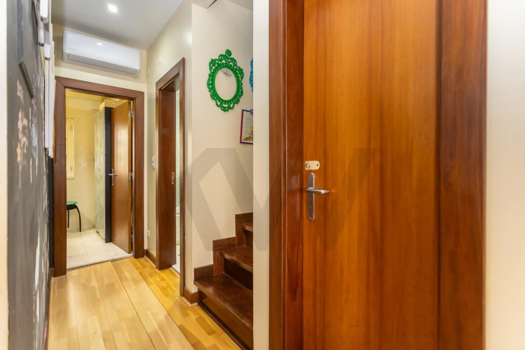 Apartamento T1 para Venda em Misericórdia Foto 8