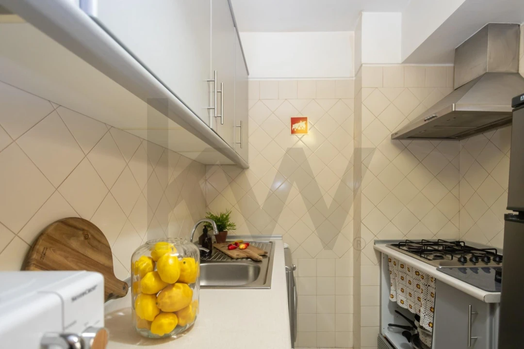 Apartamento T1 para Venda em Misericórdia Foto 11