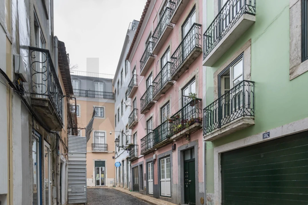 Apartamento T1 para Venda em Misericórdia Foto 36