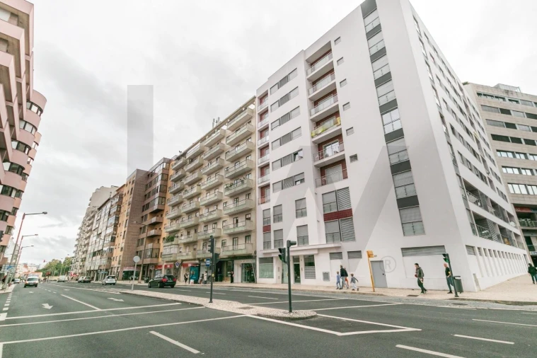 Apartamento T2 para Venda em São Domingos de Benfica Foto 32