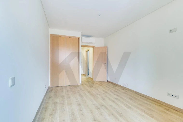 Apartamento T2 para Venda em São Domingos de Benfica Foto 15