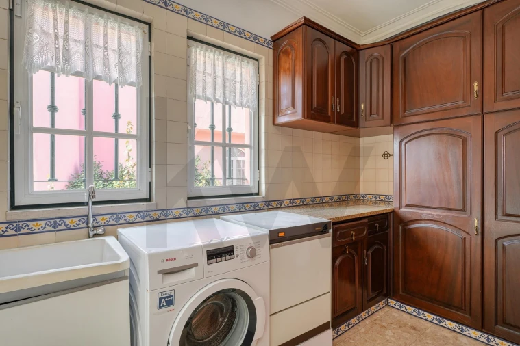 Moradia T5 para Venda em Montijo e Afonsoeiro Foto 12