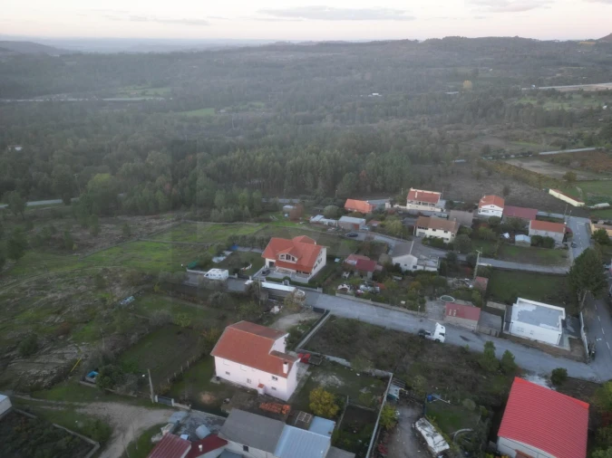 Terreno para Venda em Tavares (Chãs, Várzea e Travanca) Foto 13