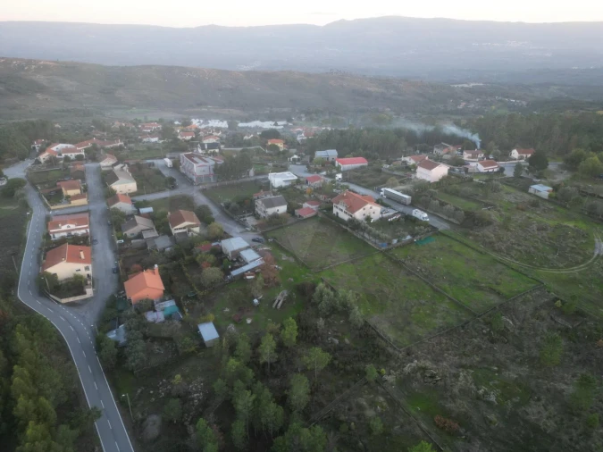 Terreno para Venda em Tavares (Chãs, Várzea e Travanca) Foto 10