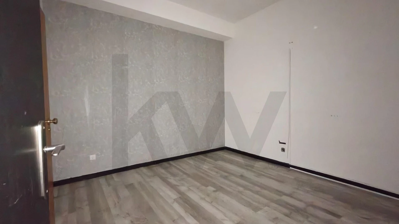 Loja para Venda em Matosinhos e Leça da Palmeira Foto 11