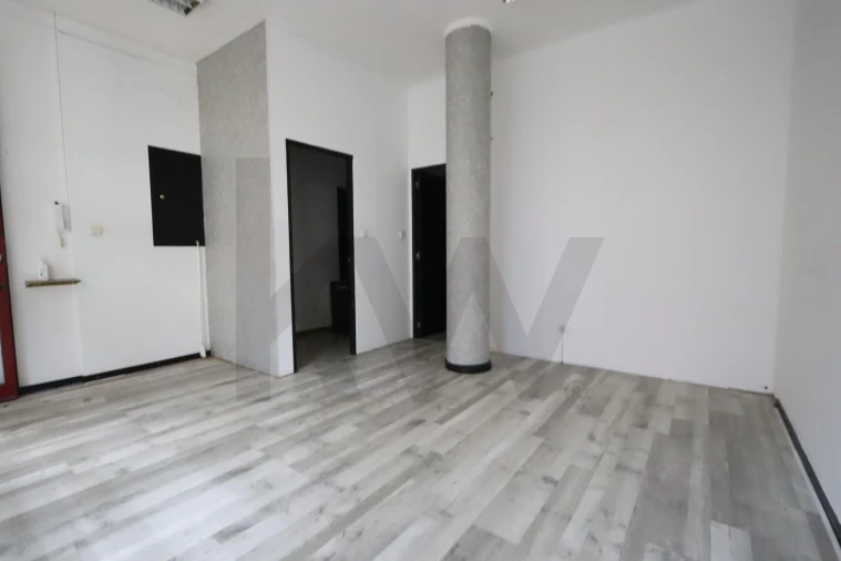 Loja para Venda em Matosinhos e Leça da Palmeira Foto 9