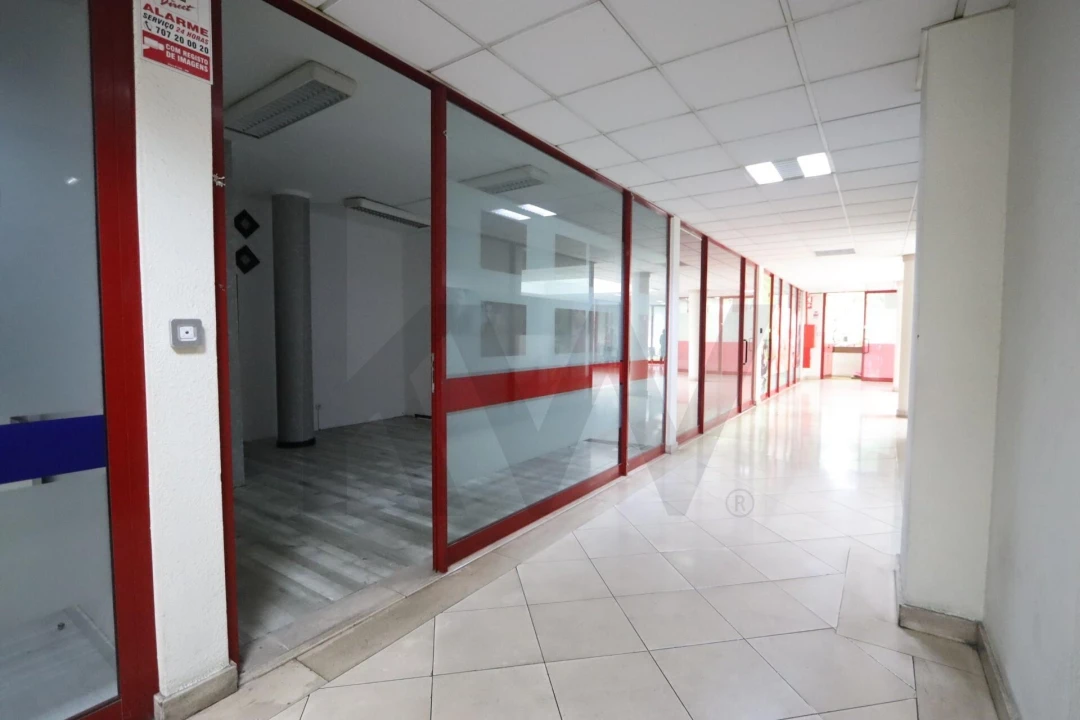 Loja para Venda em Matosinhos e Leça da Palmeira Foto 3