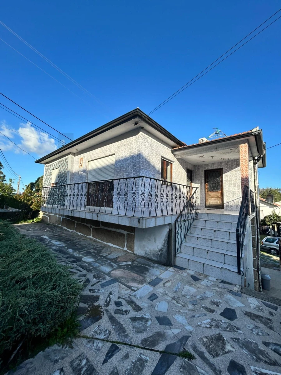 Moradia T4 para Venda em Sanfins Lamoso Codessos Foto 2