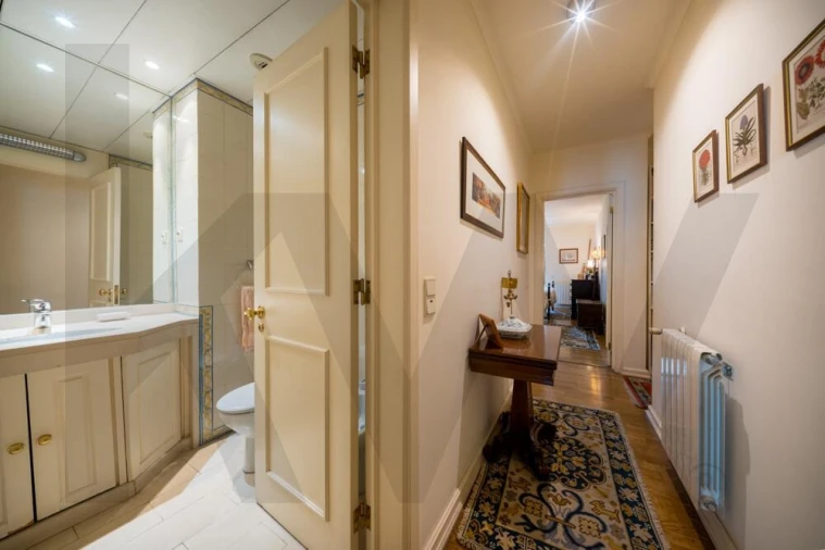 Apartamento T2 para Venda em São Domingos de Benfica Foto 25