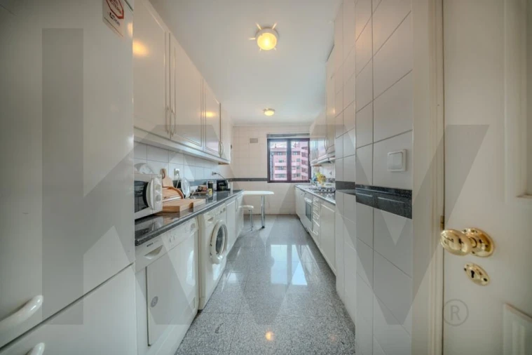 Apartamento T2 para Venda em São Domingos de Benfica Foto 21