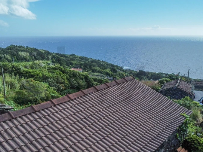 Terreno para Venda em Calheta de Nesquim Foto 5