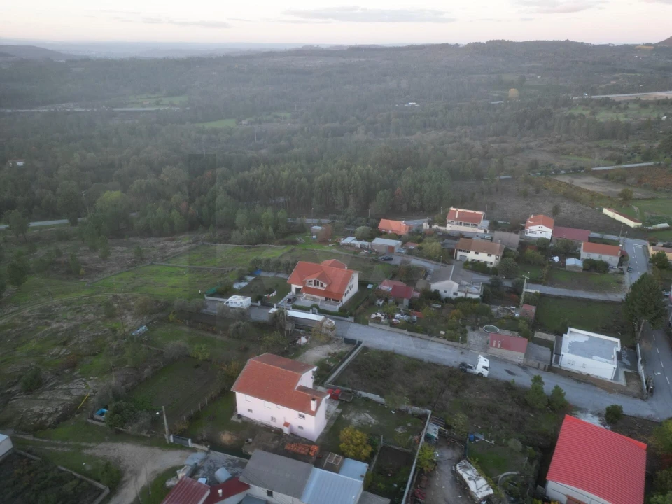 Terreno para Venda em Tavares (Chãs, Várzea e Travanca) Foto 8